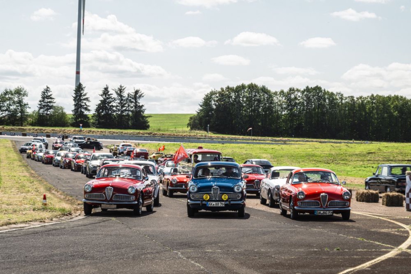 Alfa Romeo auf der Rennstrecke